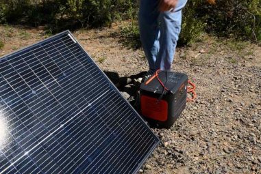 6 Best Lightweight Solar Panels for Hiking in 2026